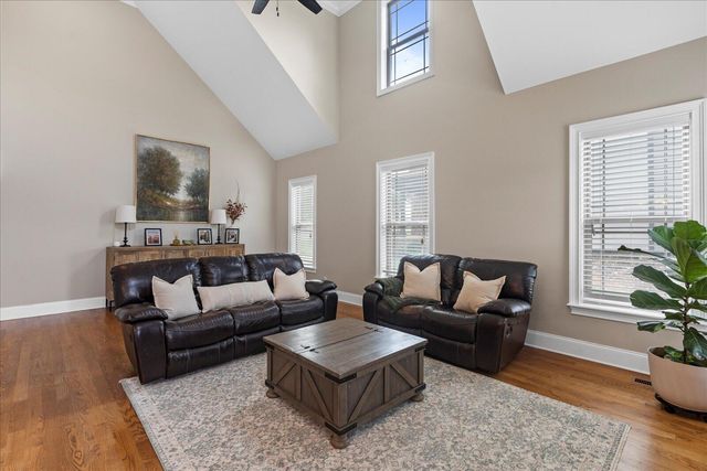9937 Meadowstone Drive, Apison, TN 37302
