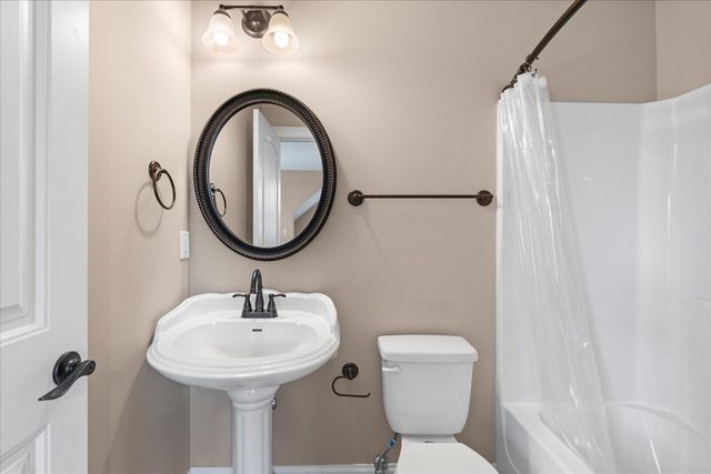 9937 Meadowstone Drive, Apison, TN 37302