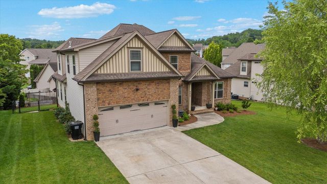 9937 Meadowstone Drive, Apison, TN 37302
