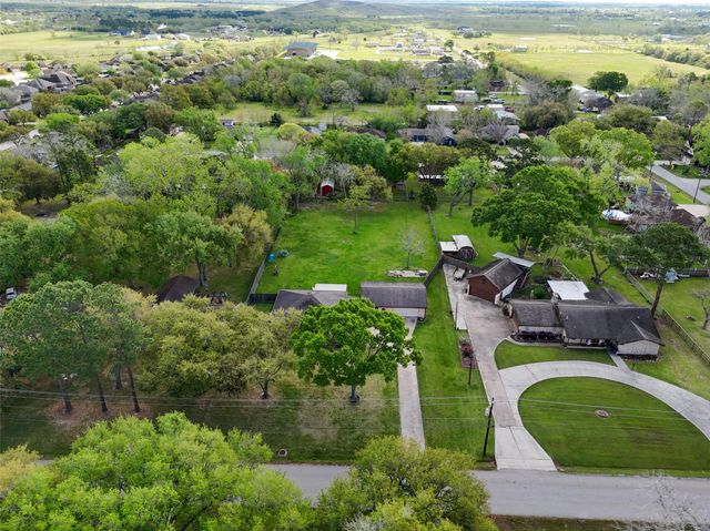 4409 Avenue J, Santa Fe, TX 77510