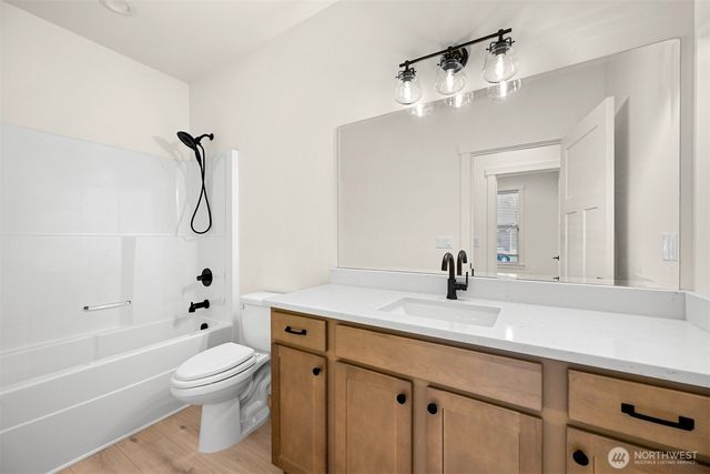1112 Night Hawk Way, Everson, WA 98247