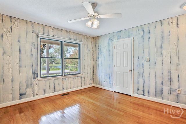 221 Lakeshore Drive, Savannah, GA 31419
