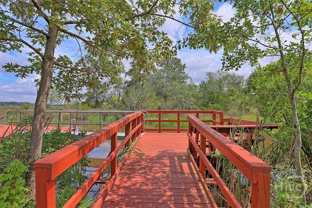 221 Lakeshore Drive, Savannah, GA 31419