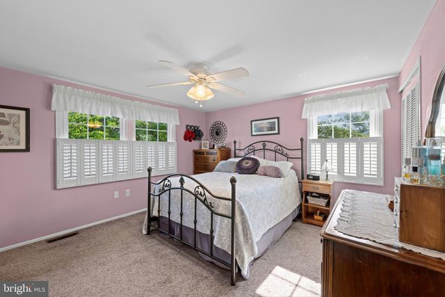 12623 KEMBRIDGE DR, Bowie, MD 20715