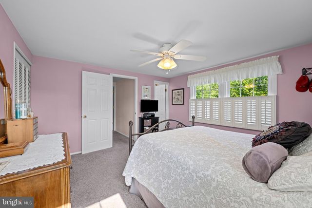 12623 KEMBRIDGE DR, Bowie, MD 20715