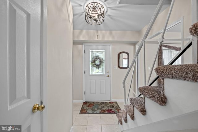 12623 KEMBRIDGE DR, Bowie, MD 20715