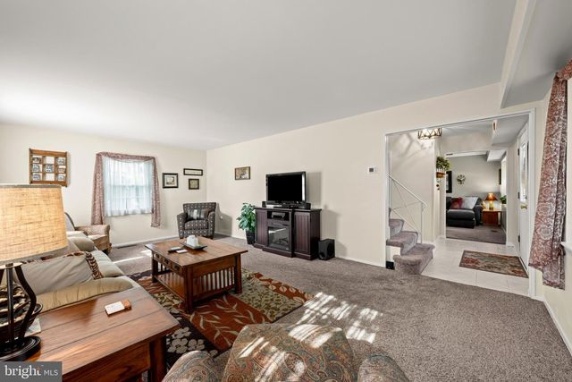 12623 KEMBRIDGE DR, Bowie, MD 20715