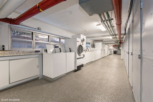 4970 N Marine Drive 1524, Chicago, IL 60640