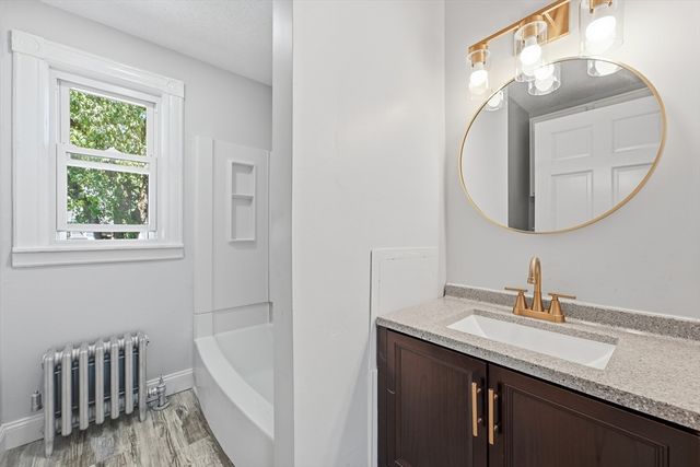 60 Barrison St, Springfield, MA 01109