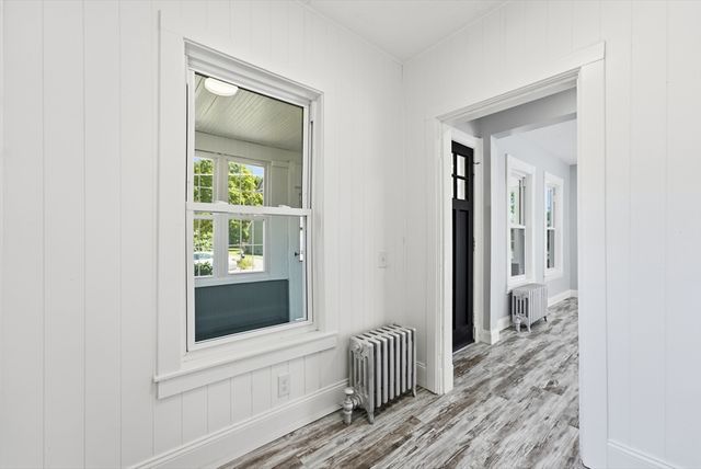 60 Barrison St, Springfield, MA 01109