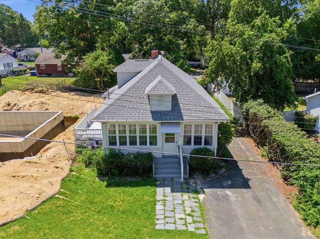 60 Barrison St, Springfield, MA 01109