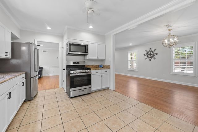 311 AVON RD, Memphis, TN 38117