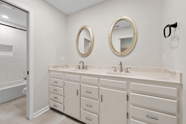 311 AVON RD, Memphis, TN 38117