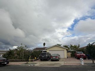 656 Parker Street, Oceanside, CA 92057