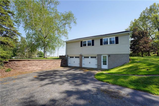 815 Gallup Road, Sweden, NY 14559