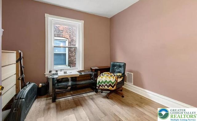 717 West Broad Street 2, Bethlehem City, PA 18018