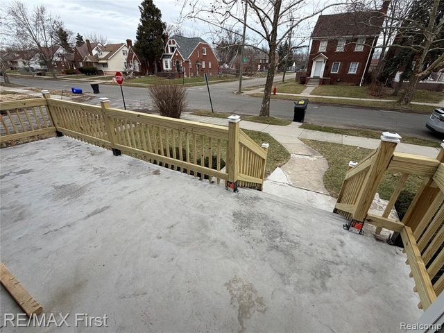 10055 Ward Street, Detroit, MI 48227