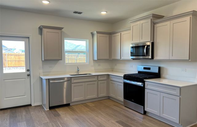 2519 Midfield Way, Princeton, TX 75407