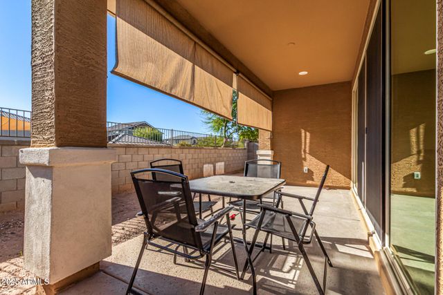 16213 W SOFT WIND Drive, Surprise, AZ 85387