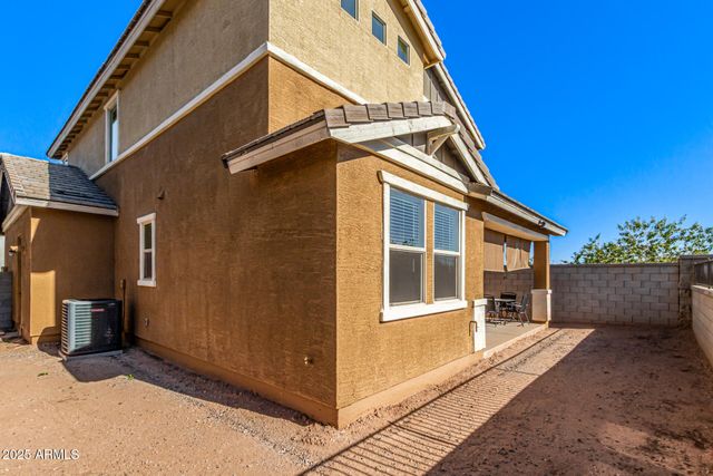 16213 W SOFT WIND Drive, Surprise, AZ 85387