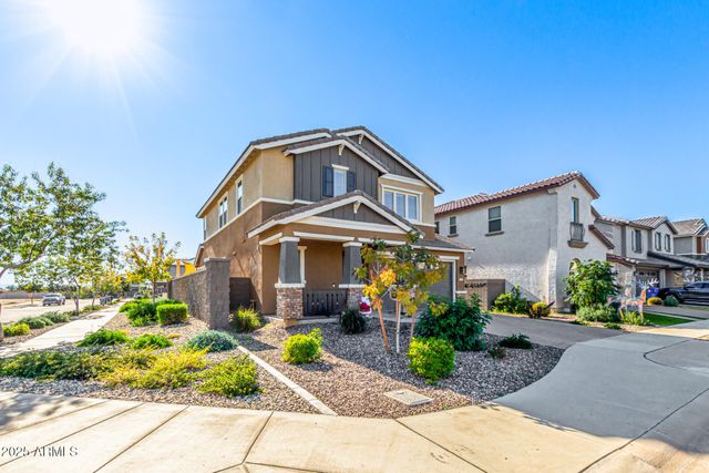 16213 W SOFT WIND Drive, Surprise, AZ 85387