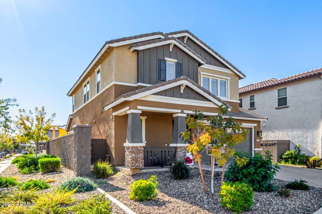 16213 W SOFT WIND Drive, Surprise, AZ 85387