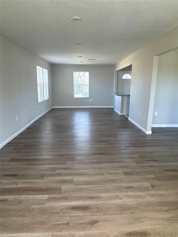 432 Dr Martin Luther King Jr Drive, La Porte, TX 77571