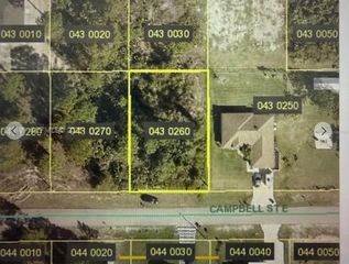 851 CAMPBELL STREET E, Lehigh Acres, FL 33974