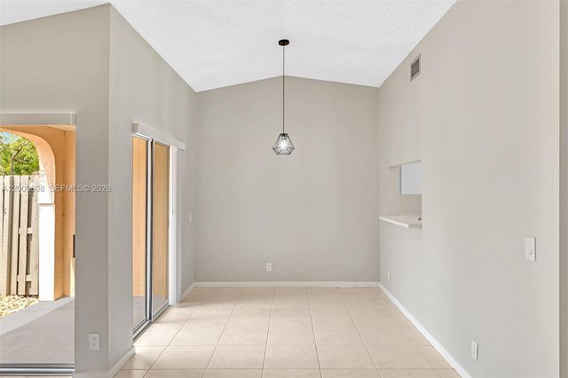 1439 Springside Dr 1439, Weston, FL 33326