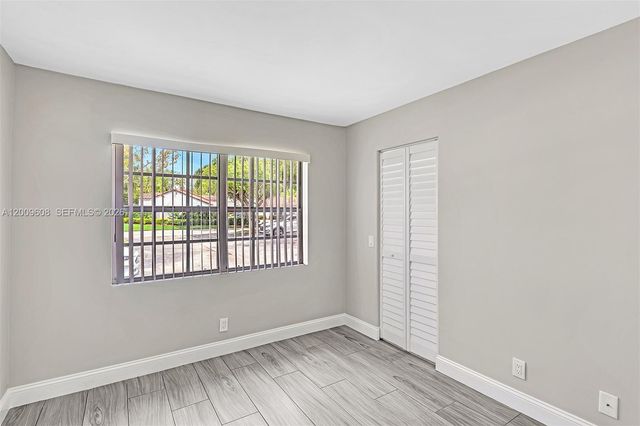 1439 Springside Dr 1439, Weston, FL 33326