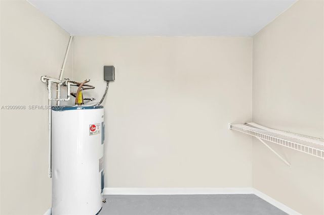 1439 Springside Dr 1439, Weston, FL 33326