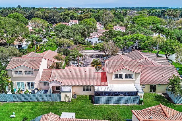 1439 Springside Dr 1439, Weston, FL 33326