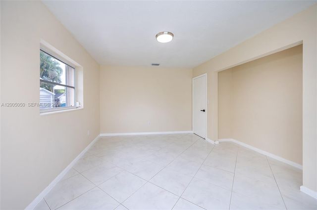 9411 SW 185th Terrace, Cutler Bay, FL 33157