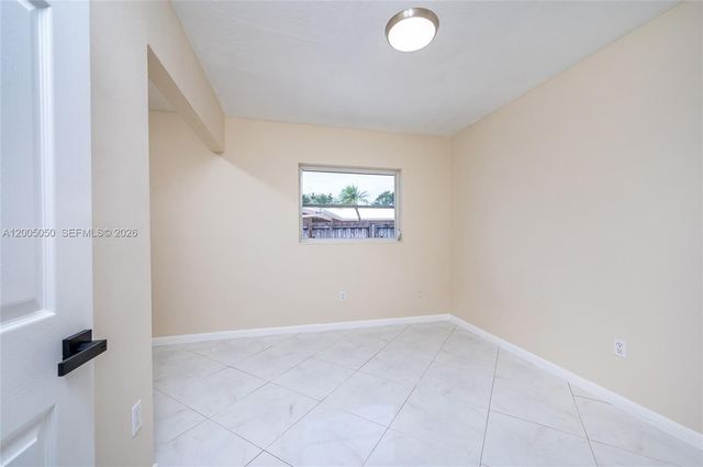 9411 SW 185th Terrace, Cutler Bay, FL 33157