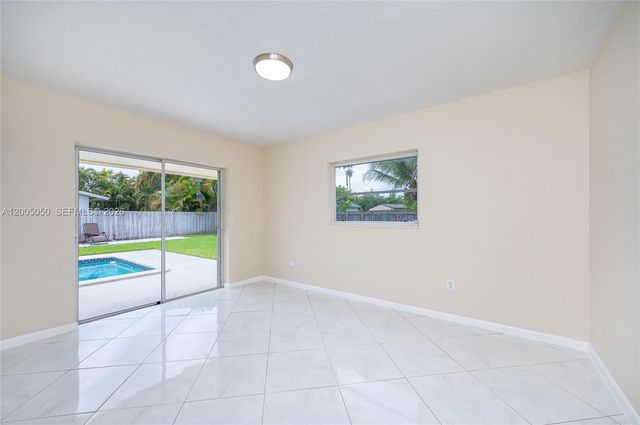 9411 SW 185th Terrace, Cutler Bay, FL 33157