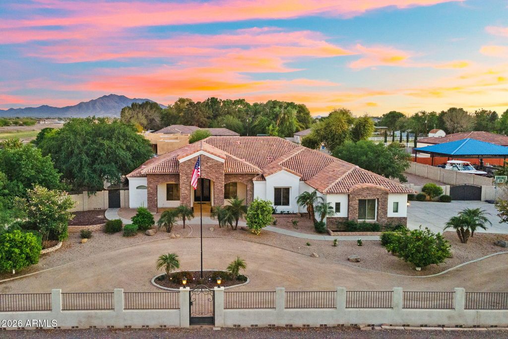 16325 E MAGNOLIA Drive, Gilbert, AZ 85298 — photo 3