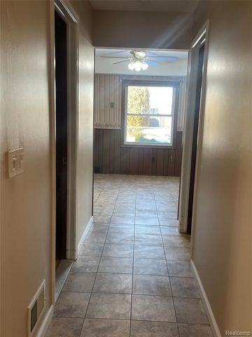 11375 Savage Drive, Sterling Heights, MI 48312