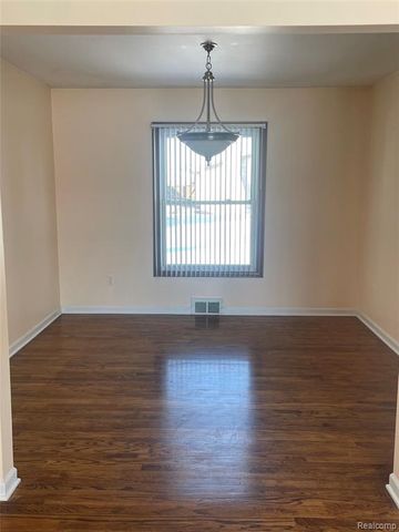 11375 Savage Drive, Sterling Heights, MI 48312