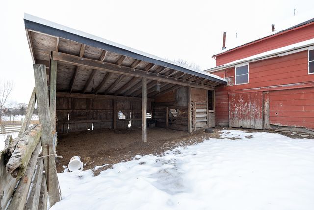 39520 N Kilbourne Road, Wadsworth, IL 60083