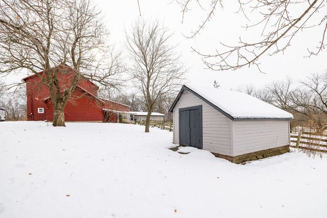 39520 N Kilbourne Road, Wadsworth, IL 60083