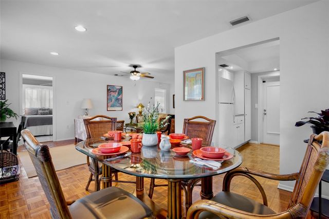 1516 OAK STREET, Sarasota, FL 34236