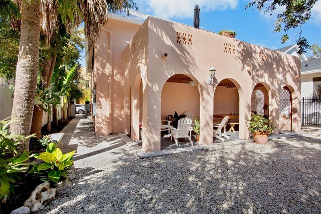 1516 OAK STREET, Sarasota, FL 34236