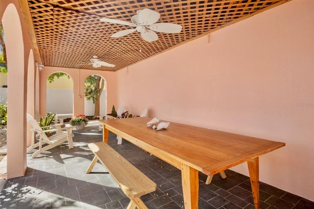 1516 OAK STREET, Sarasota, FL 34236