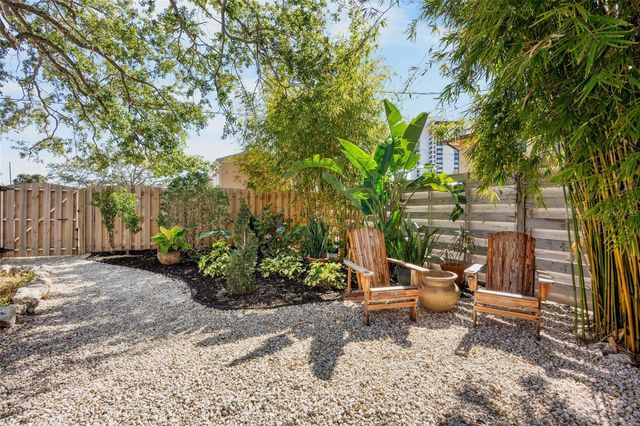 1516 OAK STREET, Sarasota, FL 34236