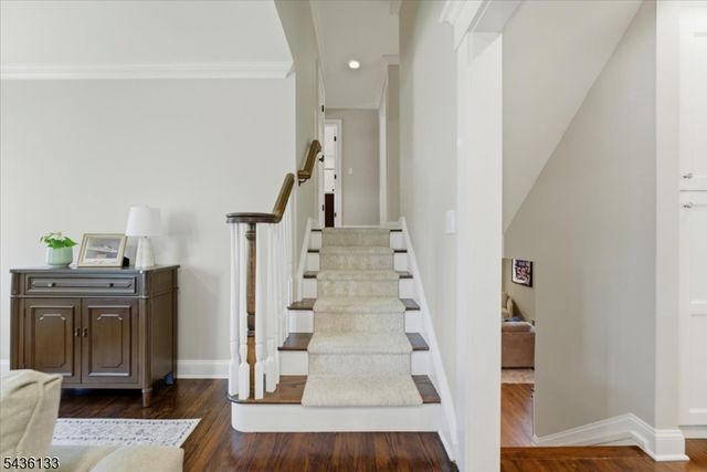 6 Davis St, Cranford Twp., NJ 07016