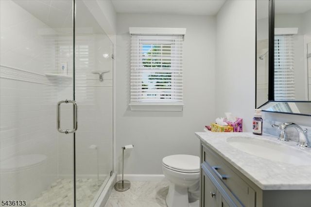 6 Davis St, Cranford Twp., NJ 07016