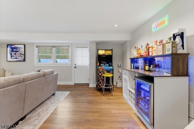6 Davis St, Cranford Twp., NJ 07016