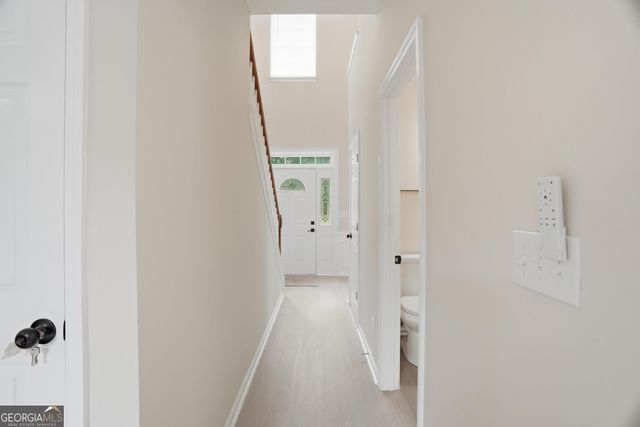 6894 Breeze Drive, Stone Mountain, GA 30087