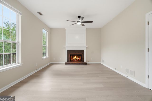 6894 Breeze Drive, Stone Mountain, GA 30087