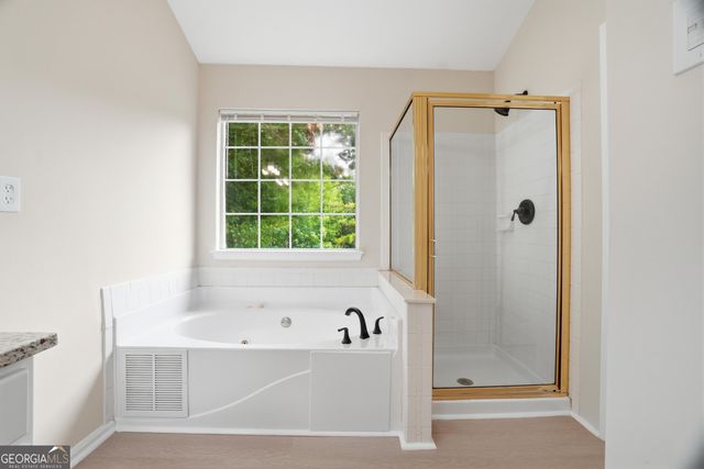 6894 Breeze Drive, Stone Mountain, GA 30087